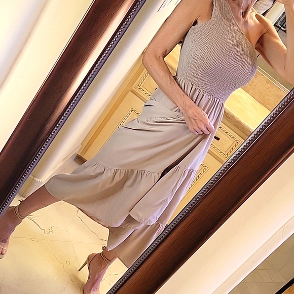 BTFBM Dresses & Skirts - BTFBM Taupe One-shoulder Ruched Top & Flowy Tiered Bottom Summer Dress, S